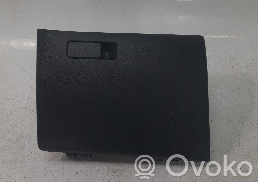Guantera   84510Q0000NNB
