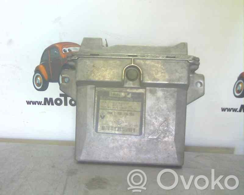 Renault Clio II Dzinēja vadības bloks 