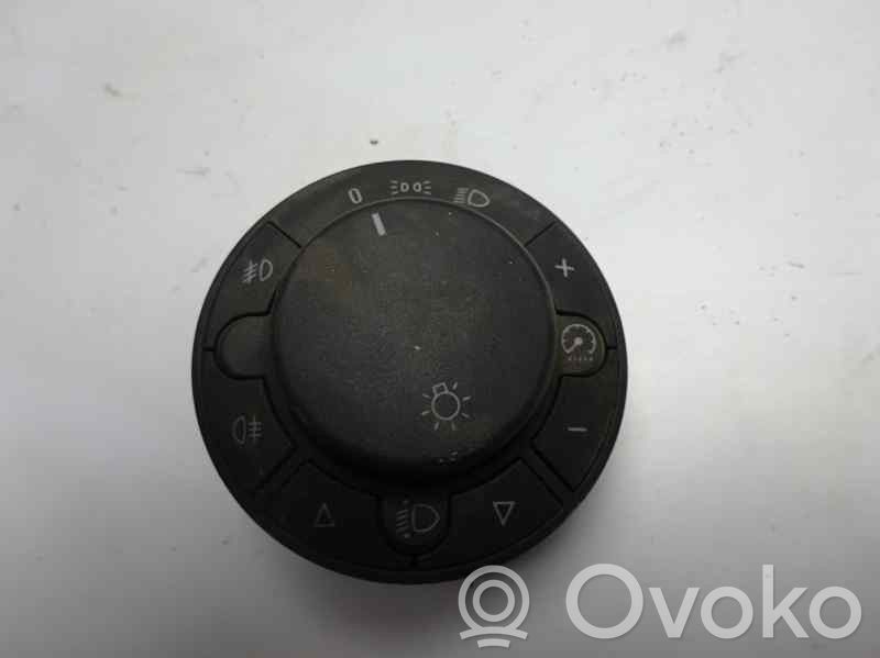 Opel Corsa D Interruptor de control del panel de luces 