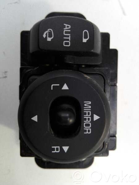 Interruptor del espejo lateral   49D4811000,93530A2050