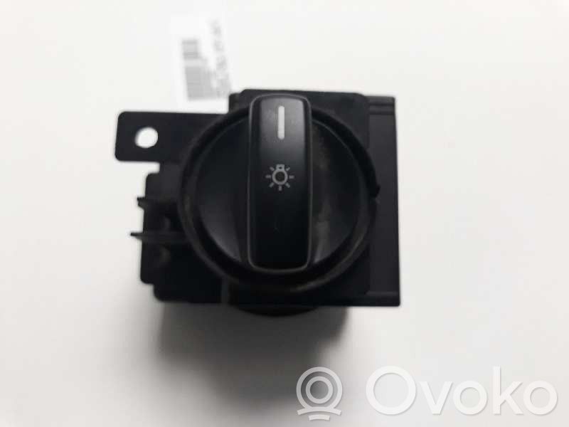 Mercedes-Benz B W245 Interruptor de control del panel de luces 
