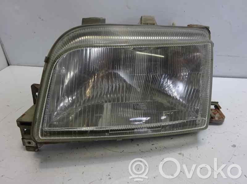 Renault Clio I Headlight/headlamp 