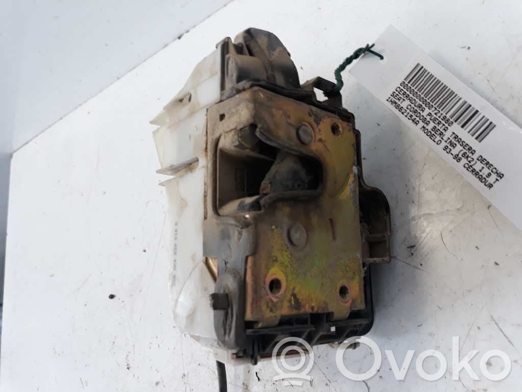 Seat Cordoba (6K) Zamek drzwi tylnych 