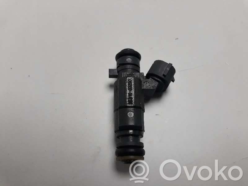KIA Rio Inyector de combustible 