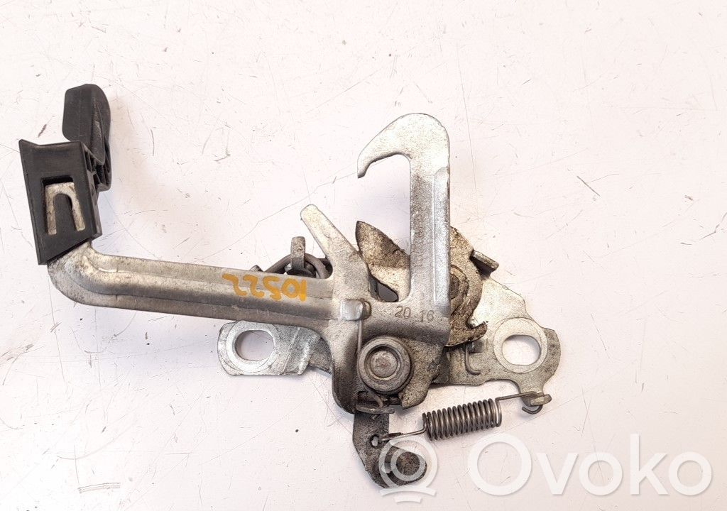 Citroen DS3 Tie down hook / loop 
