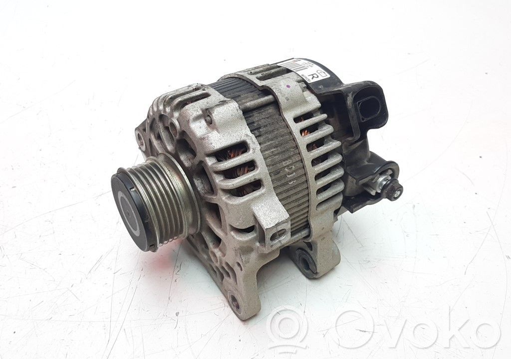 Alternador   373002A900,ALF390123HQ