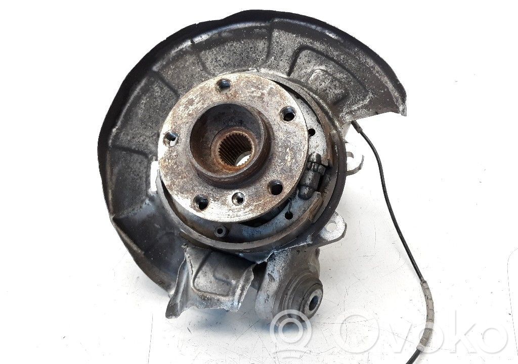 Achsschenkel hinten   6770983