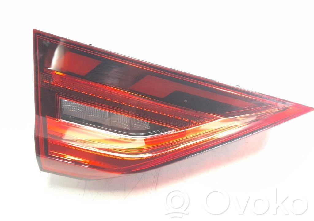 Etuajovalon polttimo   82A945093B