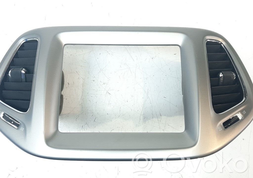 Jeep Compass Déflecteur d'air de radiateur de refroidissement 