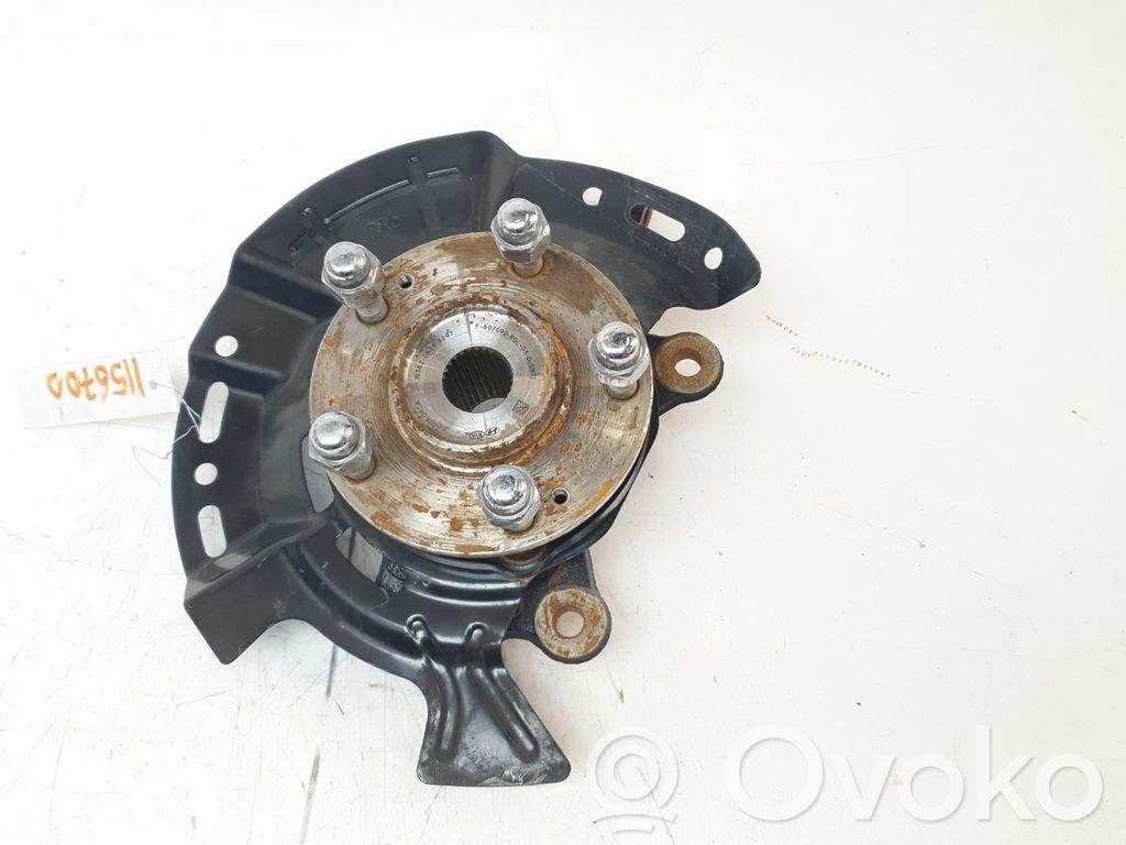 Hyundai i30 Fuso a snodo con mozzo ruota anteriore