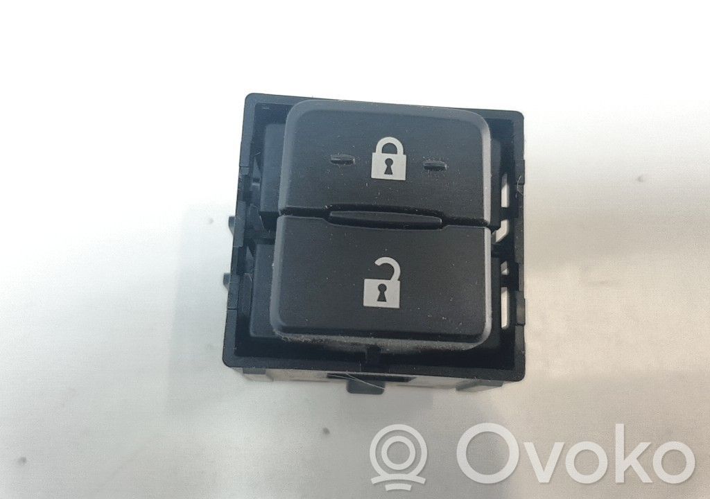 Multifunctional control switch/knob   8493078010,193149