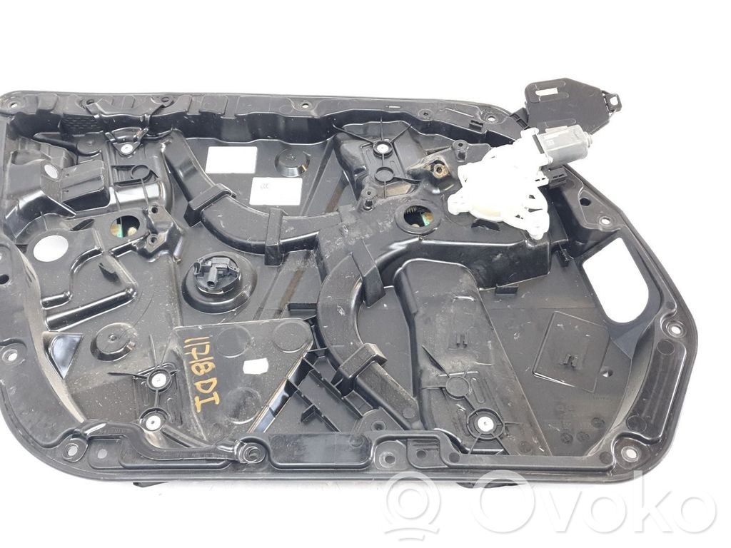 Mercedes-Benz C W205 Macara geam față manuală