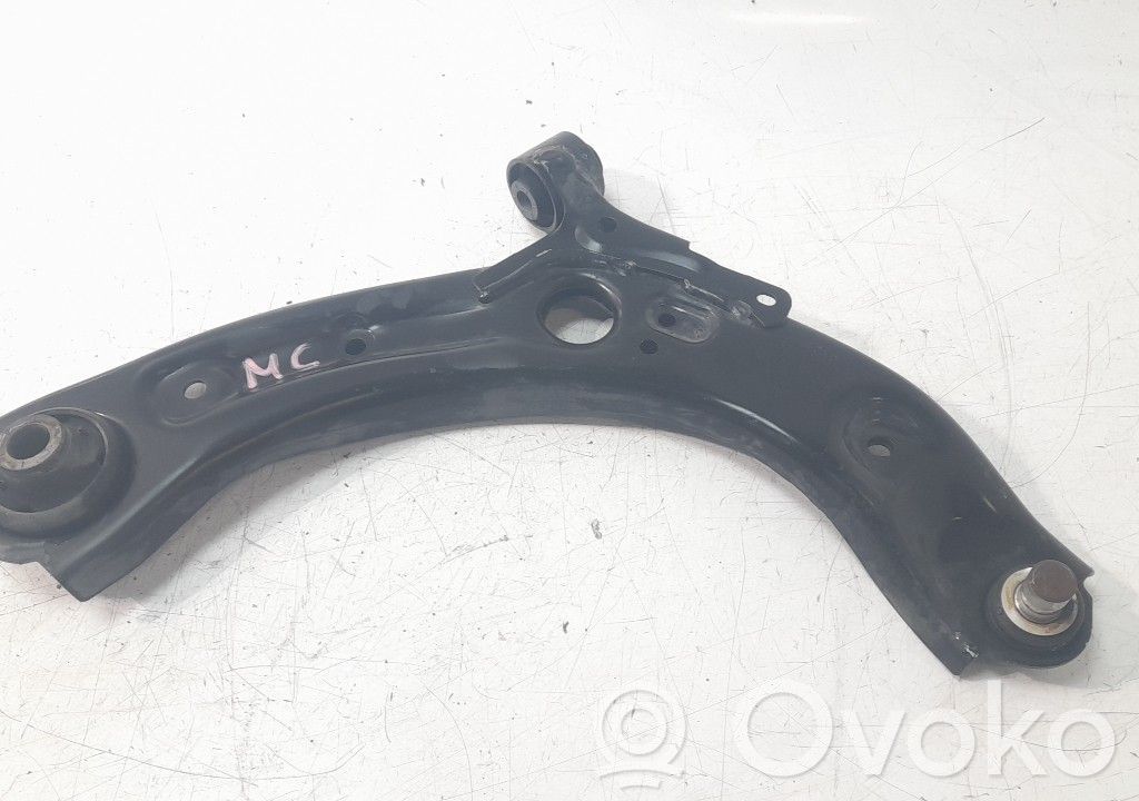 Mazda 3 Рычаг 