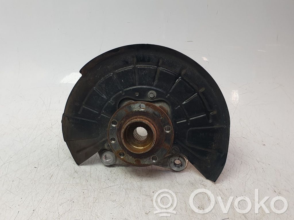 Achsschenkel vorne   04877888AF