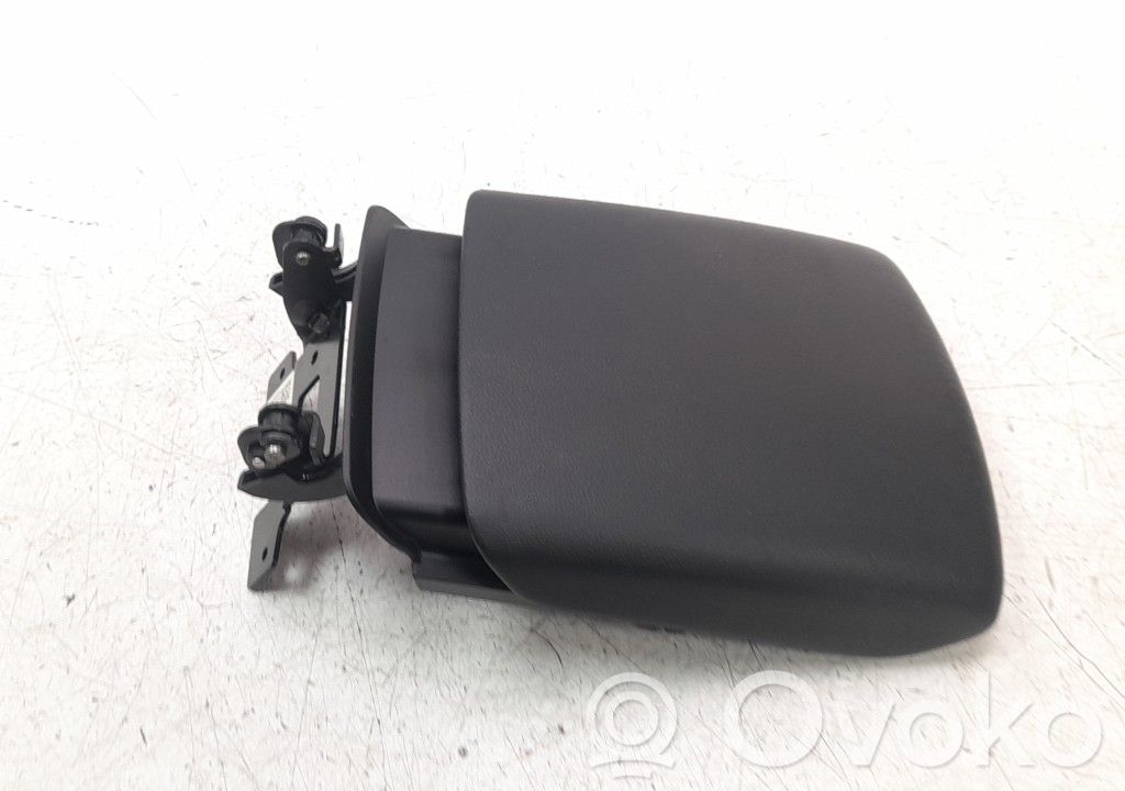 Hyundai Tucson TL Reposabrazos 