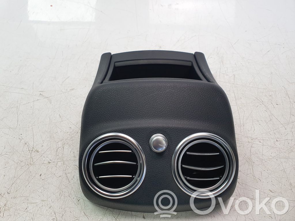Mercedes-Benz C W205 Condotto d'aria intercooler 
