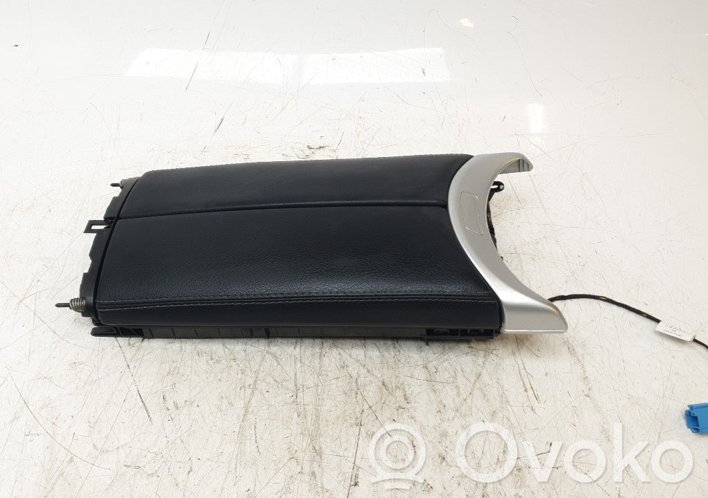 Mercedes-Benz C W205 Cotieră 