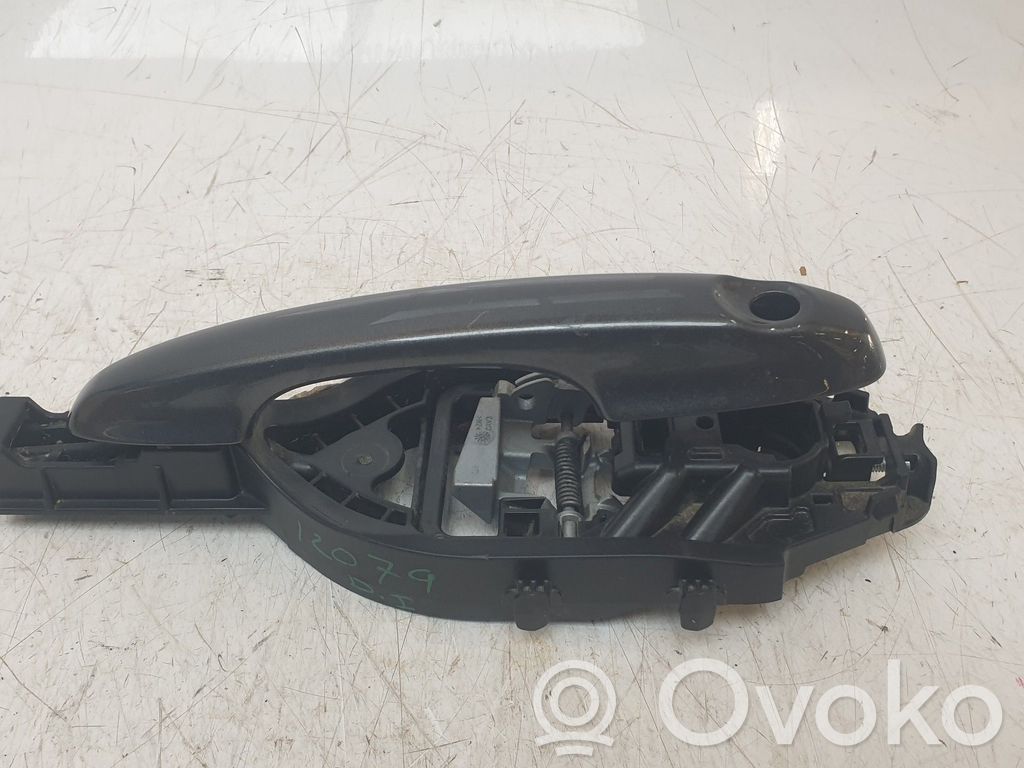 Ford Focus Etuoven ulkokahva 