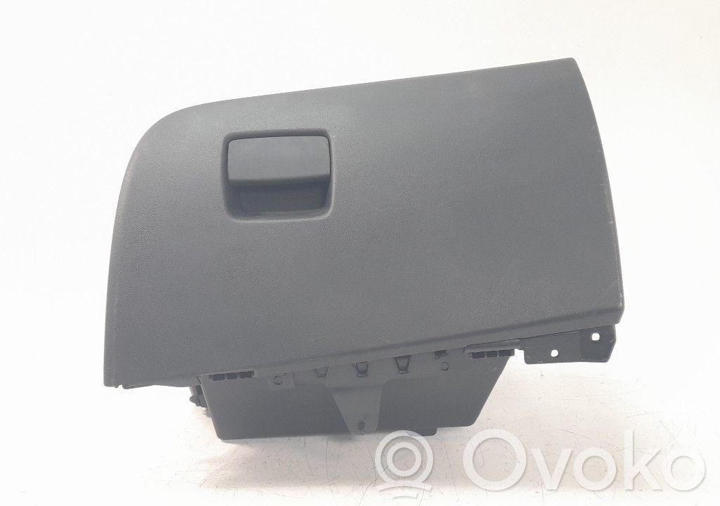 Guantera   39149648