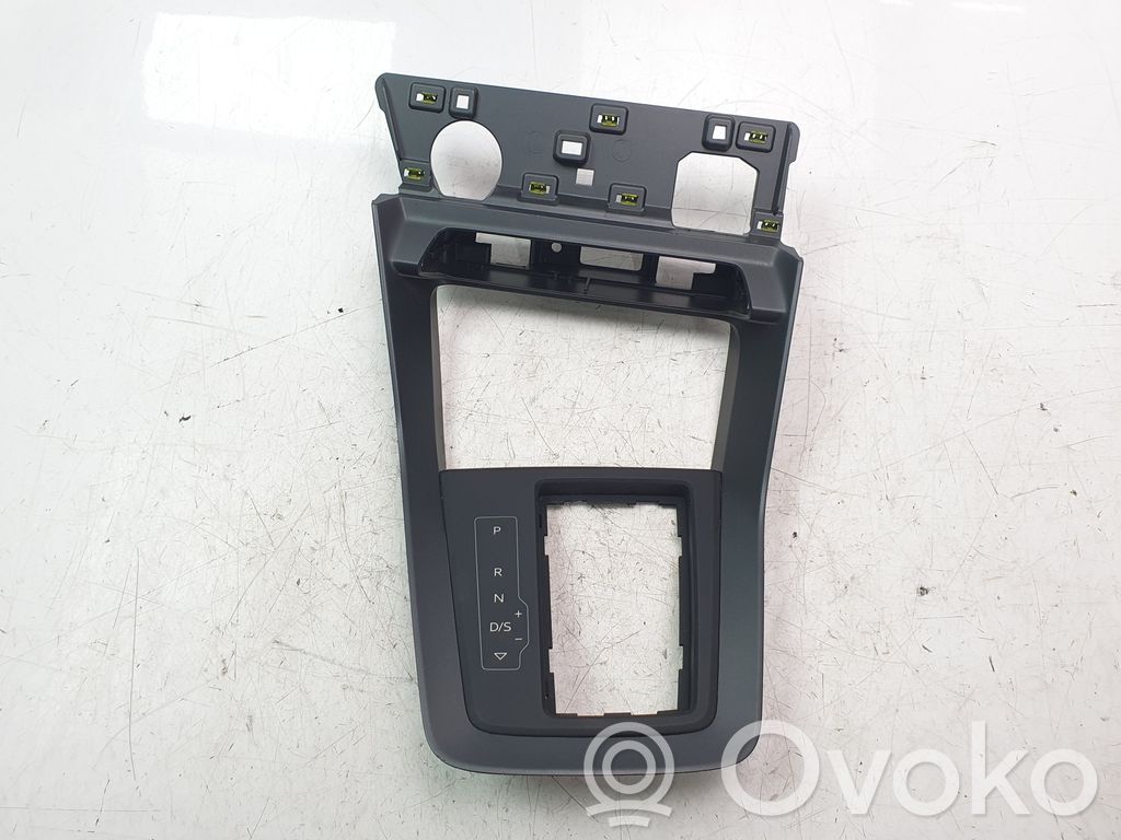 Audi Q3 F3 Capac inferior 