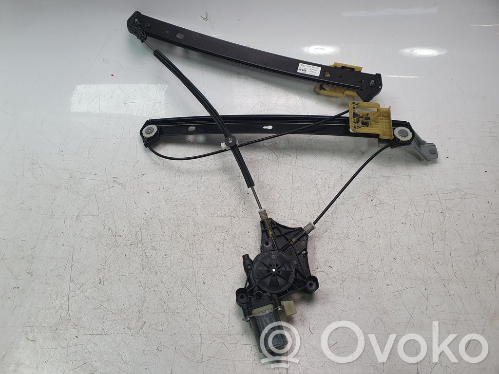 Audi Q3 F3 Podnośnik szyby drzwi z silniczkiem 