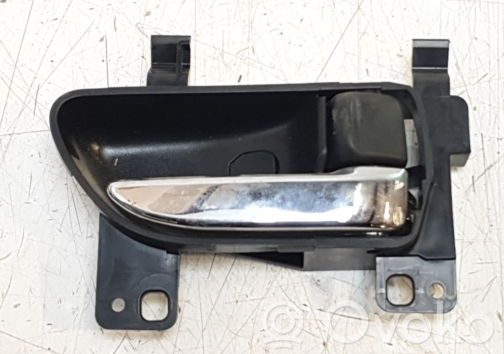 Subaru Outback (BS) Manecilla interna puerta trasera 