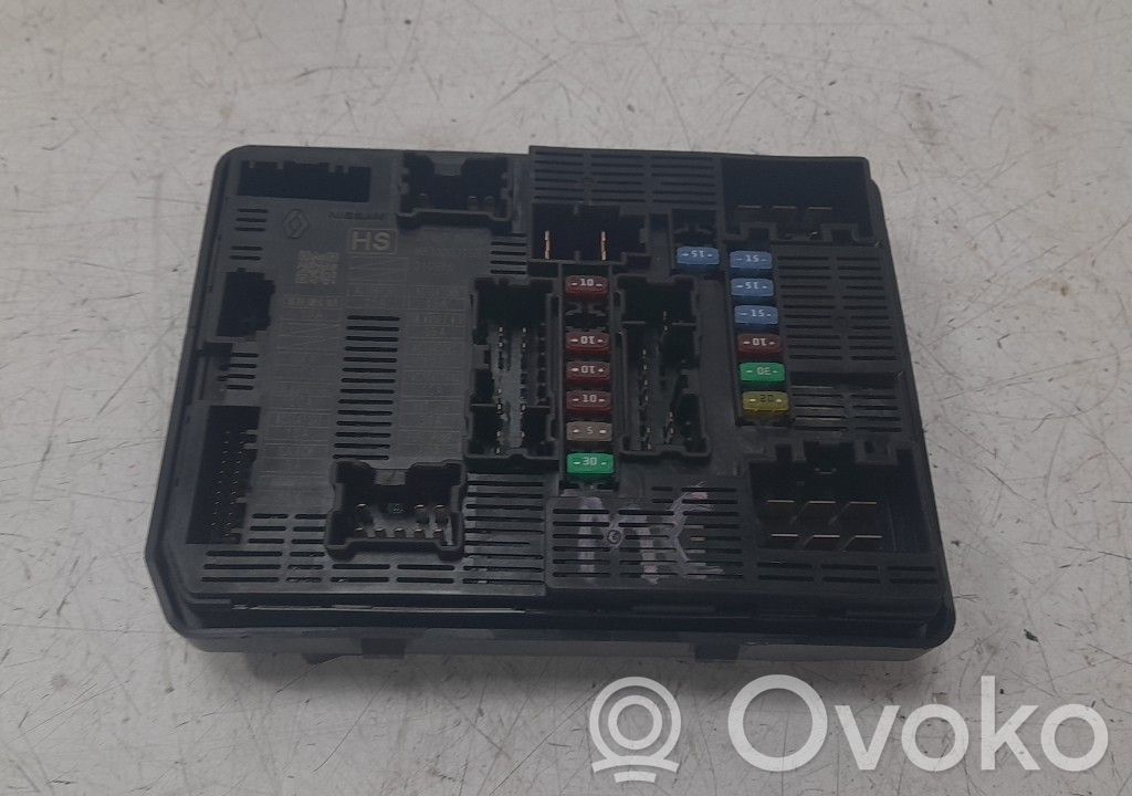 Nissan Qashqai Moduł / Sterownik BSM 