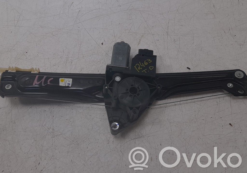 Elektryczny podnośnik szyby drzwi tylnych   YQ00779280,CI330W063