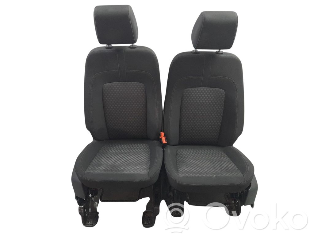 Seat set   2134756