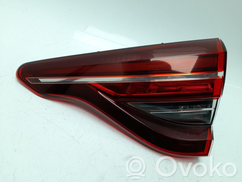 Renault Clio IV Luci posteriori del portellone del bagagliaio