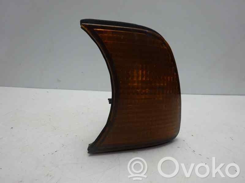 Third/center stoplight   63131378009,14202121,BM0424104