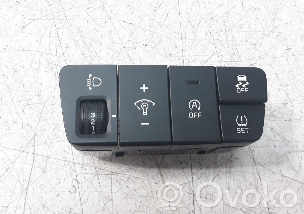 KIA Stonic Interruptores/botones de la columna de dirección 