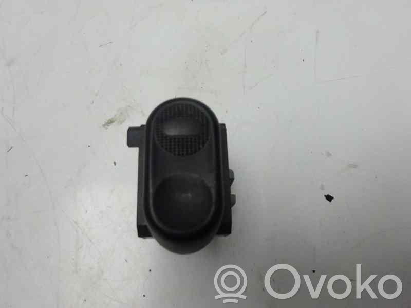 Electric window control switch   04671862AA