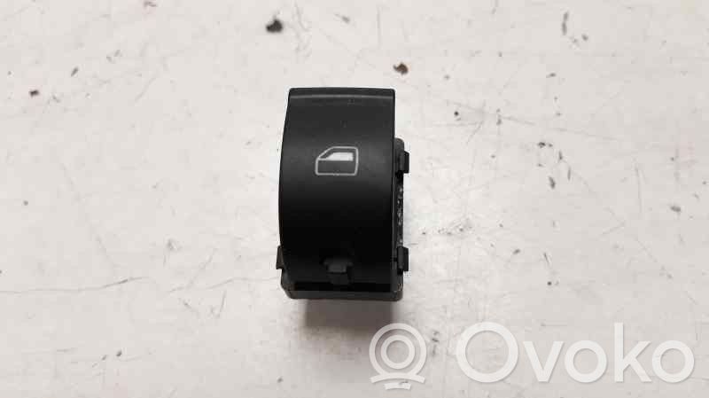 Comutator comandă geamuri electrice   8E0959855A