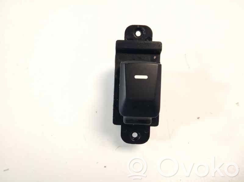 Comutator comandă geamuri electrice   935751W010