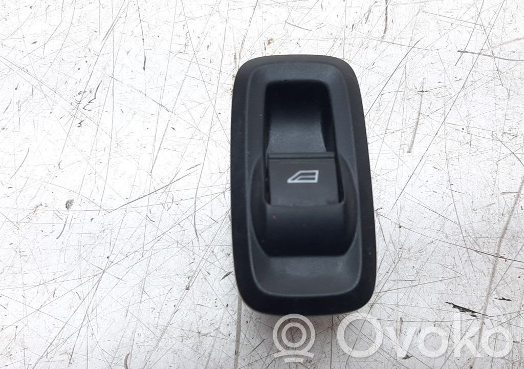 Interruptor del elevalunas eléctrico   REF