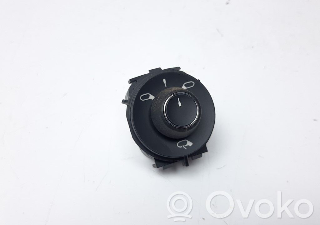 Wing mirror switch   9817840980