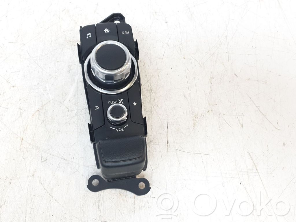Mazda 2 Steering wheel buttons/switches 