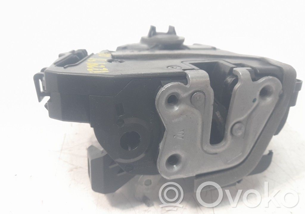 Zamek drzwi przednich   8050200Q1K