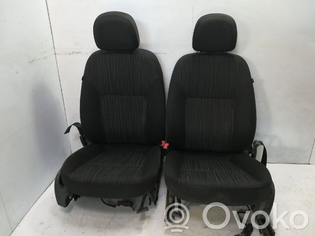 Opel Astra H Istuinsarja 