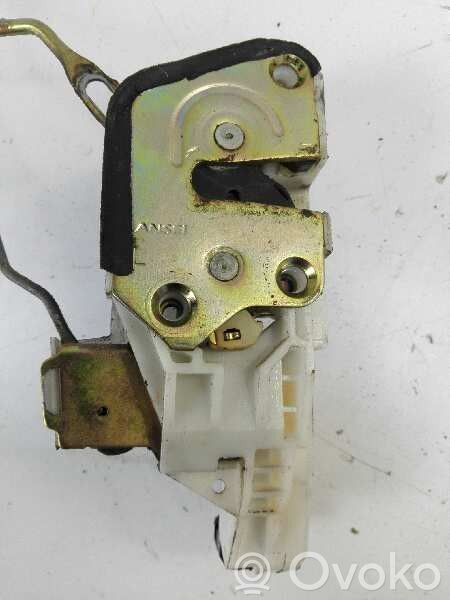 Cerradura de puerta delantera   REF