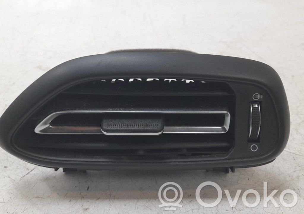 Hyundai i30 Owiewka / Deflektor powietrza szyberdachu 