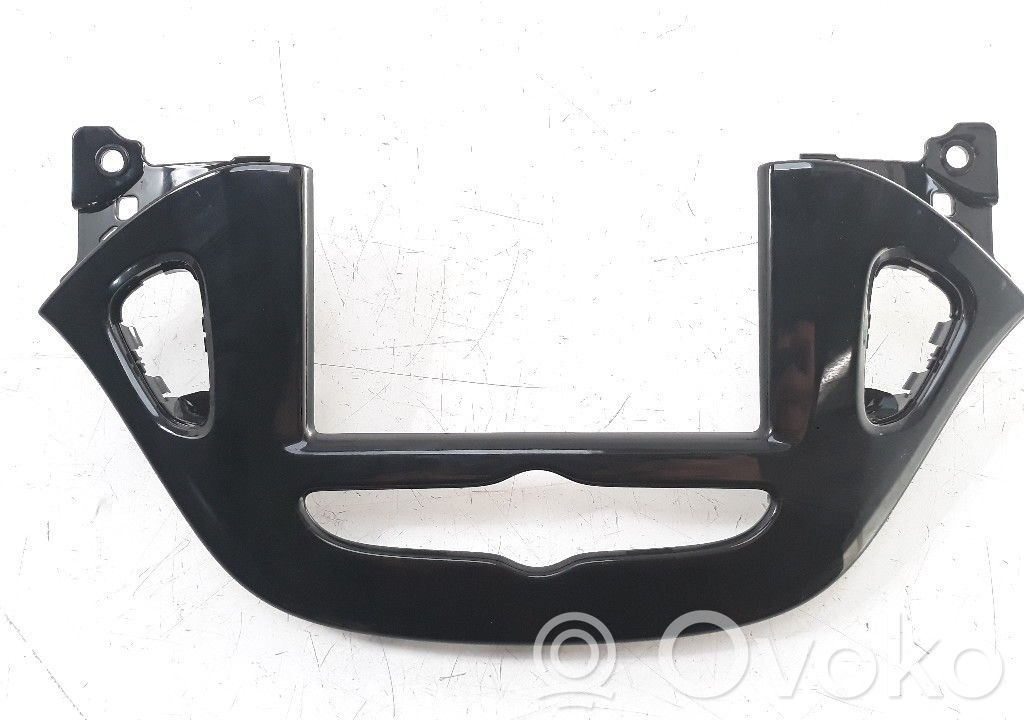 Opel Corsa E Alaverhoilu 