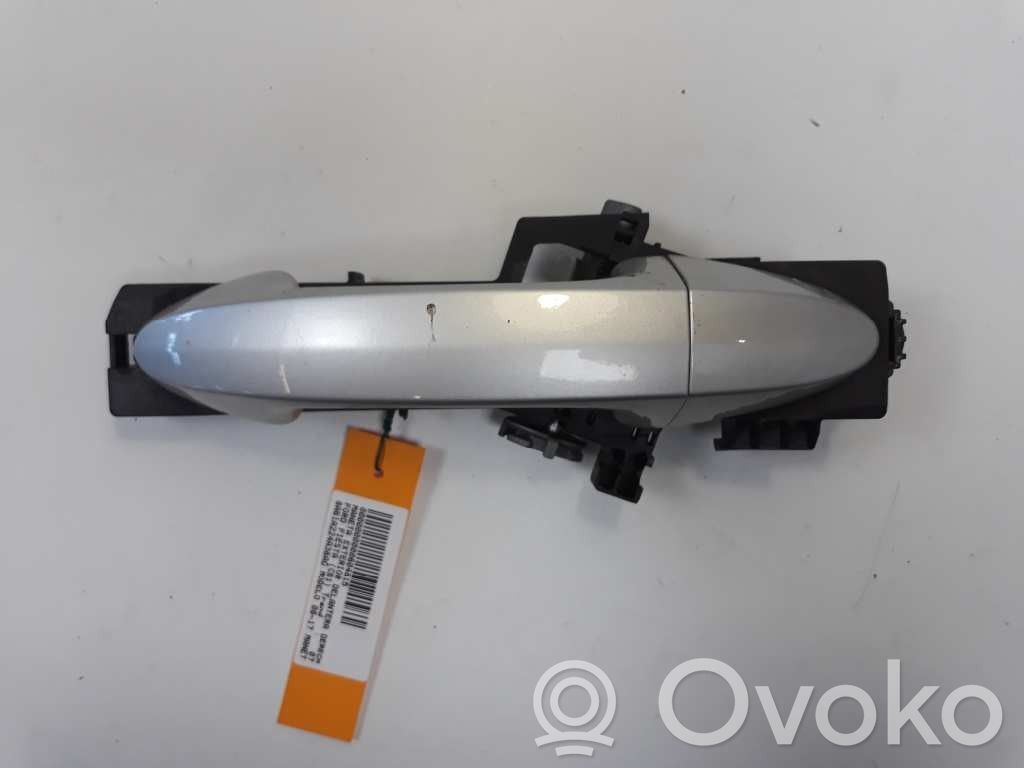 Ford Fiesta Manecilla externa puerta delantera 