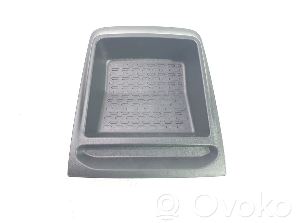 Capac inferior   1317511070