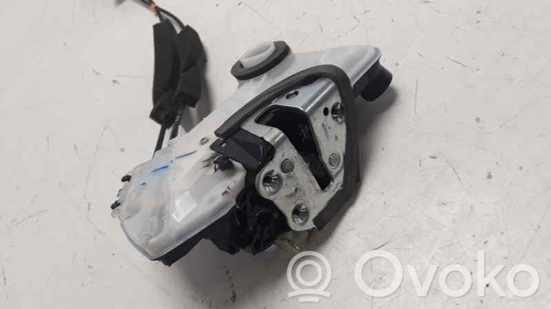 Honda Civic X Zamek drzwi przednich 