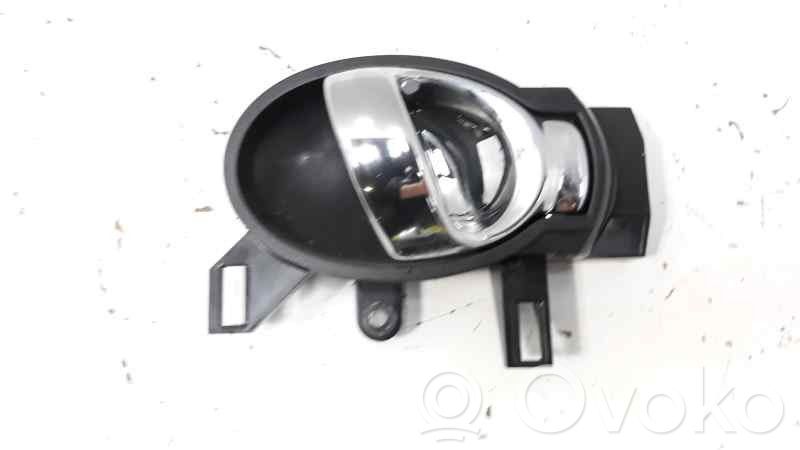 Nissan Juke I F15 Maniglia interna per portiera posteriore