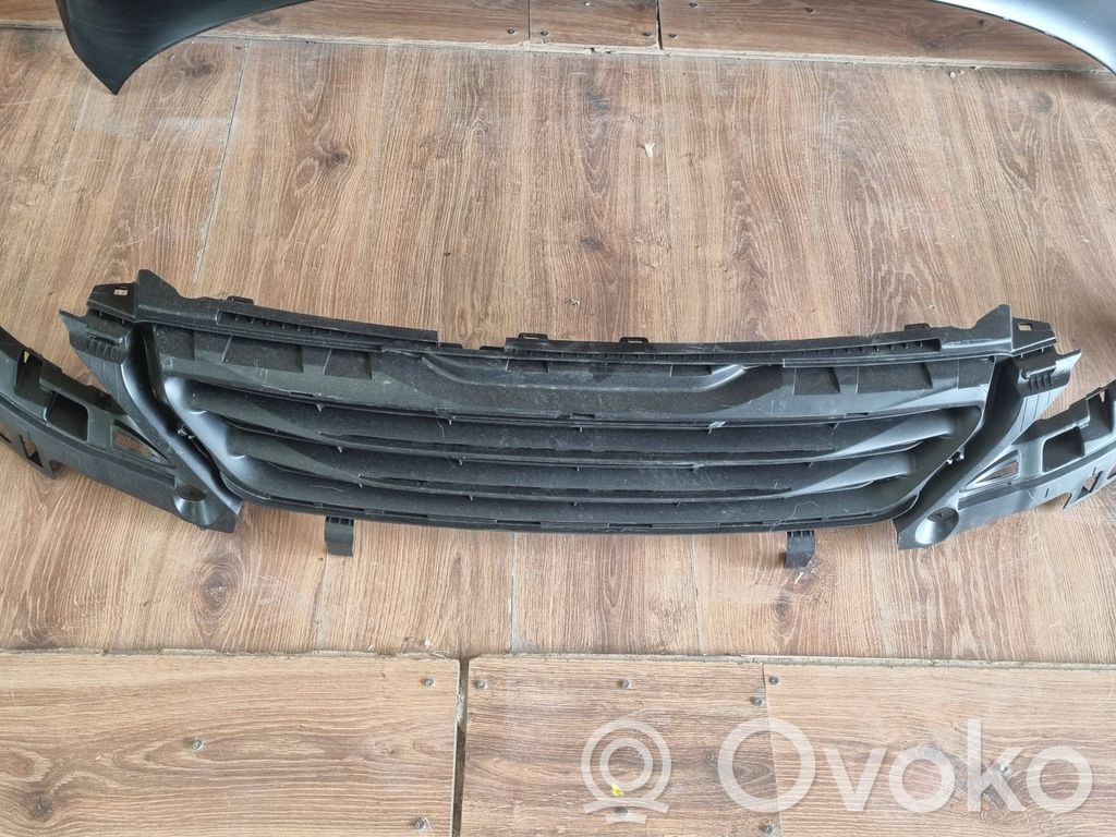 Peugeot 308 Maskownica / Grill / Atrapa górna chłodnicy 
