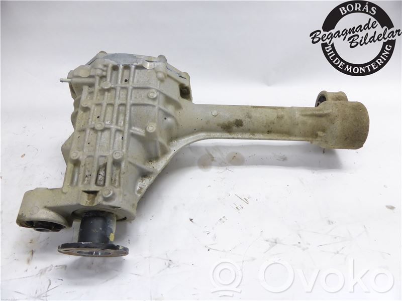 Nissan Navara D40 Mechanizm różnicowy przedni / Dyferencjał 