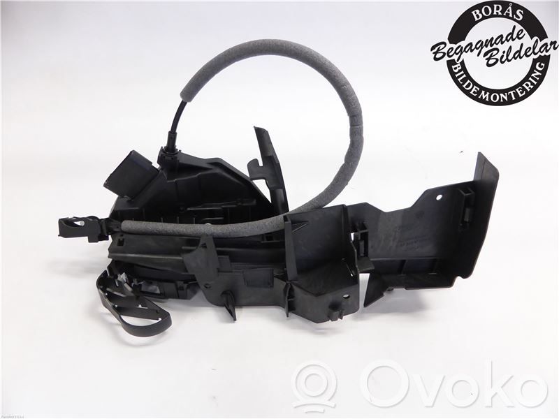 Ford Focus Front door lock 